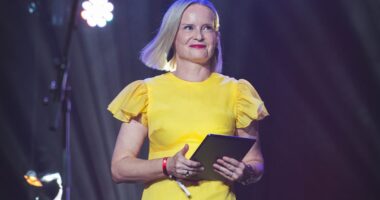 riikka purra ikä